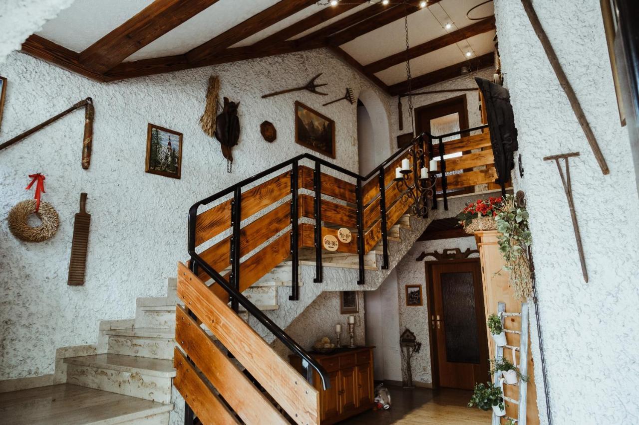 Gasthof Roseneck Wallenfels Bagian luar foto