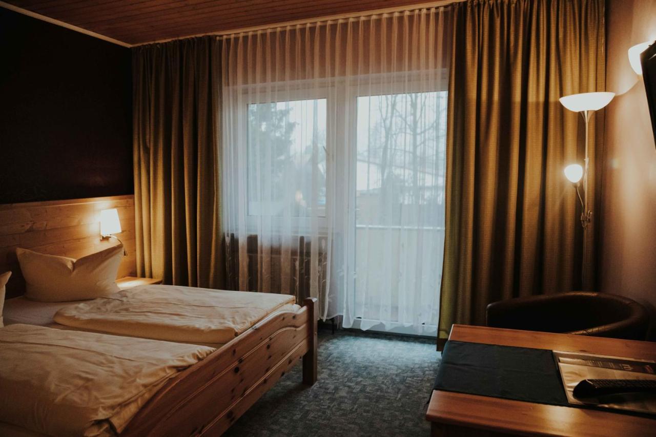 Gasthof Roseneck Wallenfels Bagian luar foto