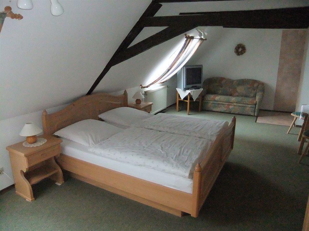 Gasthof Roseneck Wallenfels Bagian luar foto