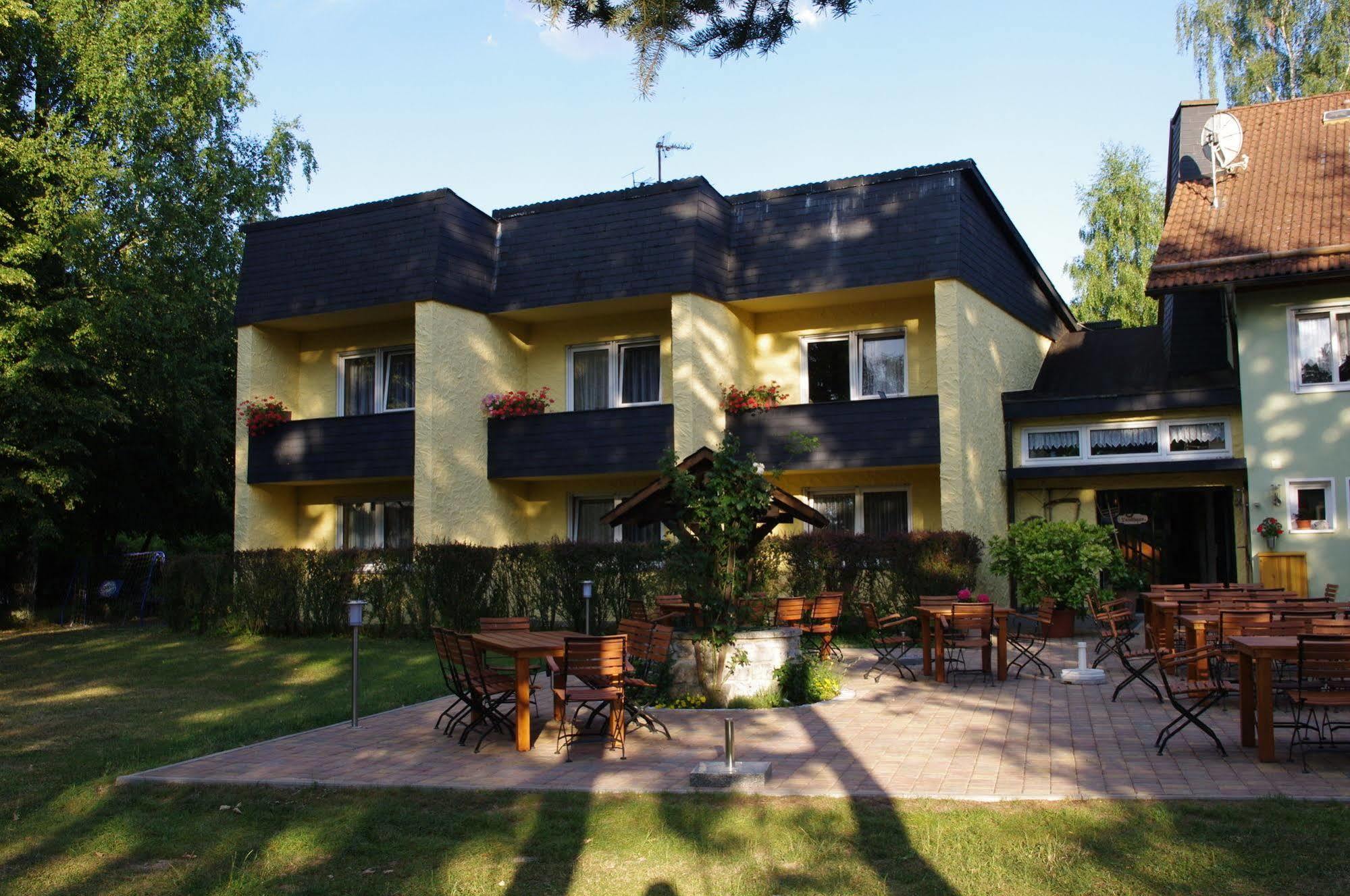 Gasthof Roseneck Wallenfels Bagian luar foto